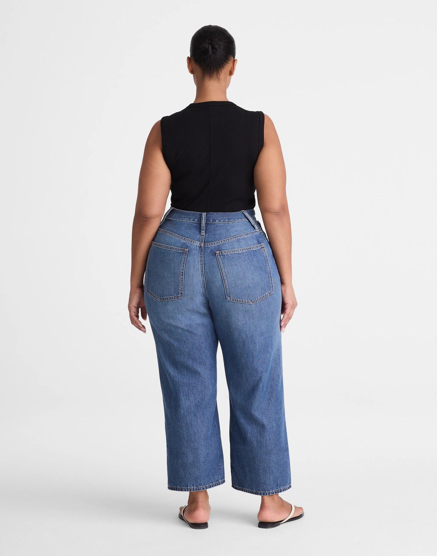 Madewell The Plus Perfect Vintage Wide-Leg Crop Jean in Airy Denim