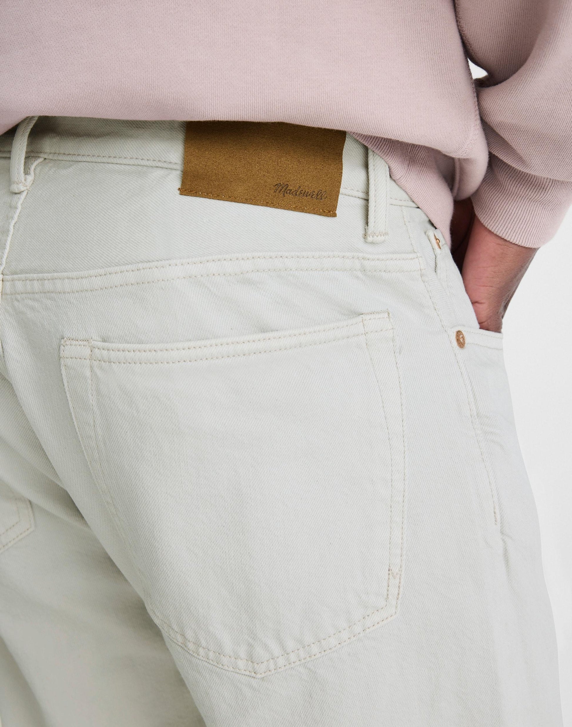 Madewell Relaxed Taper Jeans in Summerweight Denim