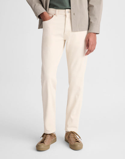 Madewell Relaxed Taper Jeans in Comfort Selvedge